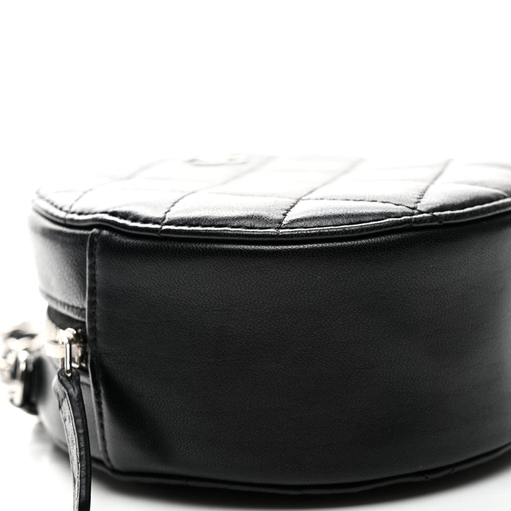 Lambskin Quilted Round Clutch With Chain Black