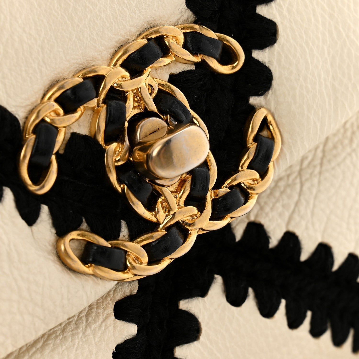 Calfskin Crochet Medium Chanel 19 Flap White Black