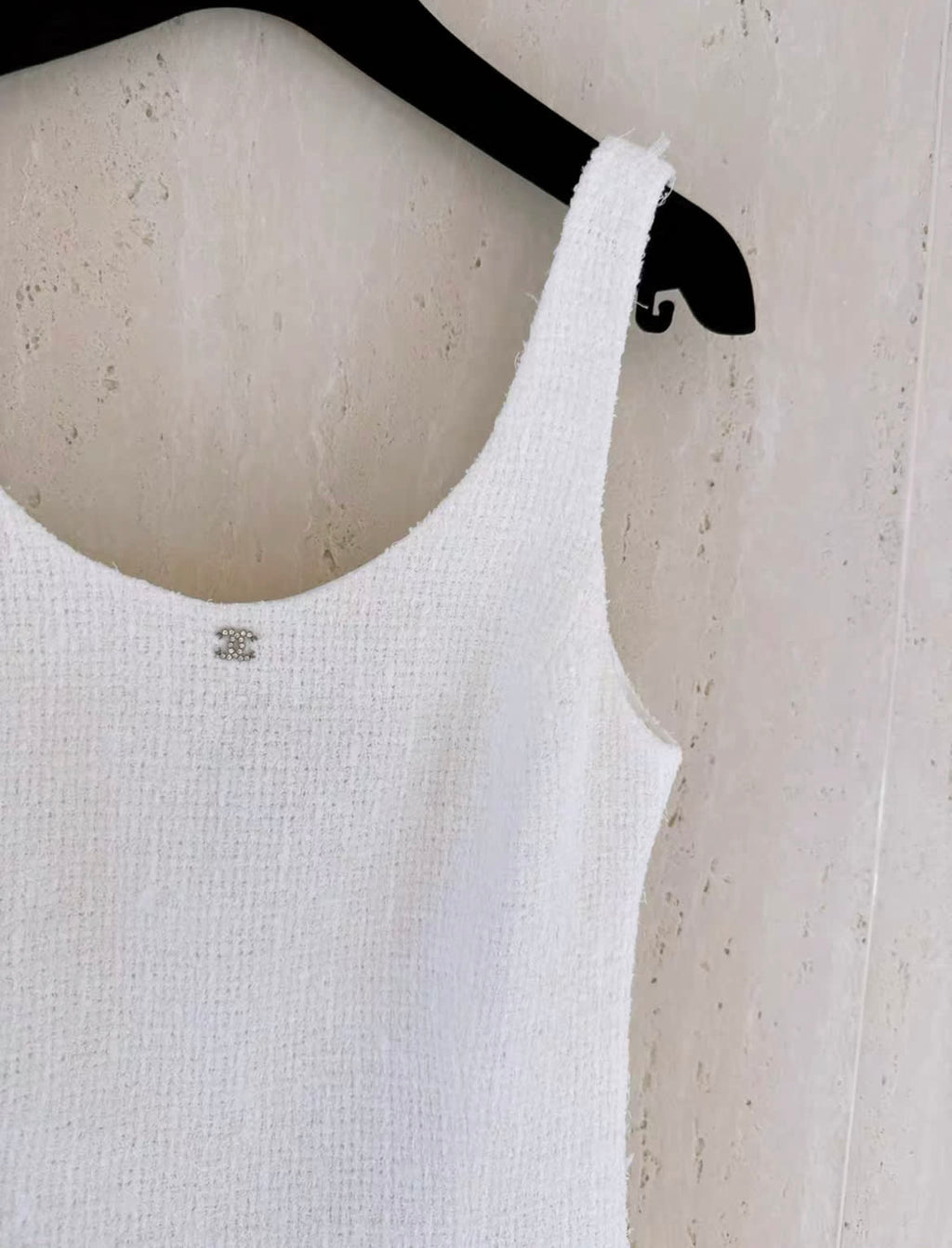 Chanel 23M Coco Beach tweed white dress size 36