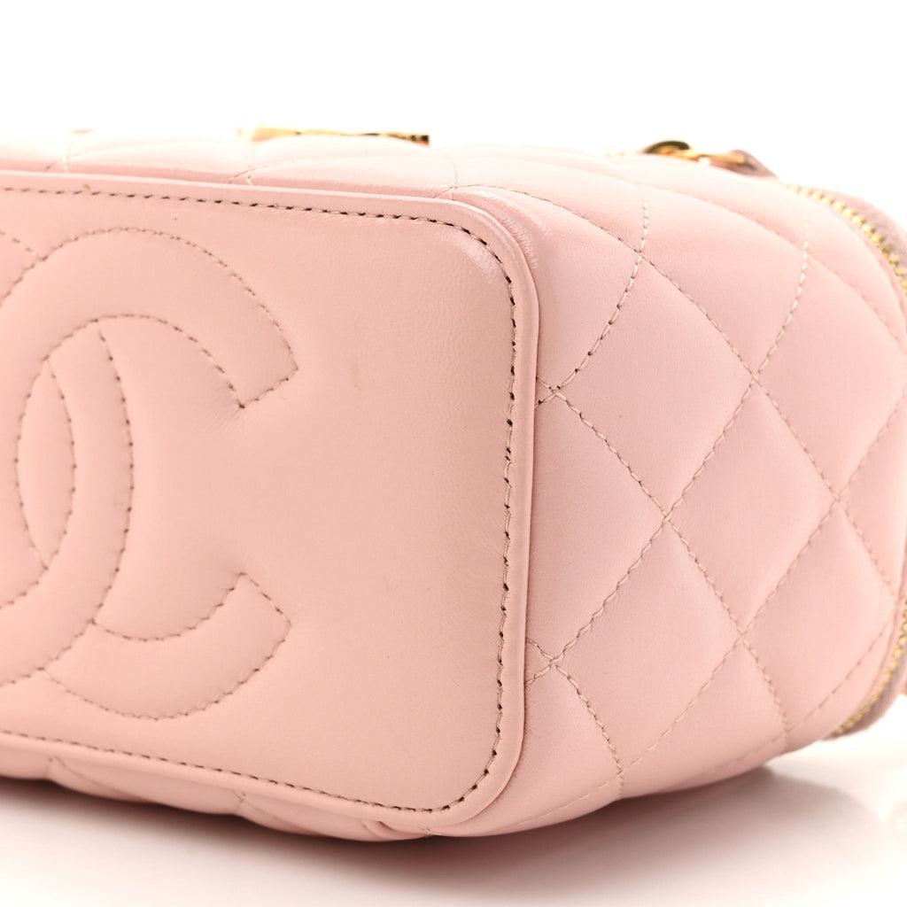 Lambskin Quilted Small Top Handle Vanity Case With Chain Light Pink