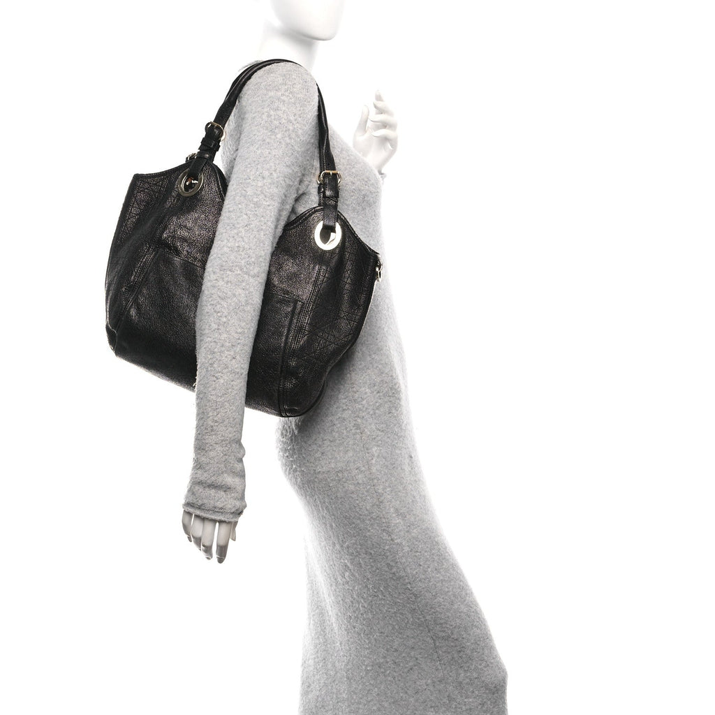 Ceramic Effect Deerskin Cannage Bee Tote Black
