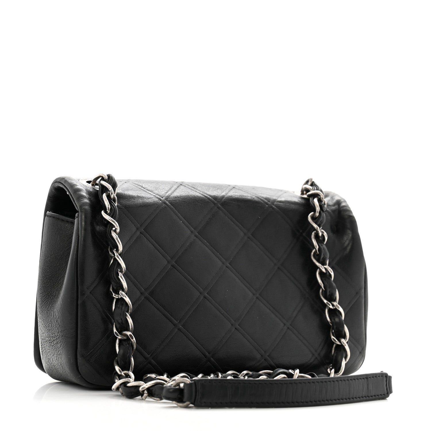 Calfskin Diamond Embossed Small New Chic Flap Black