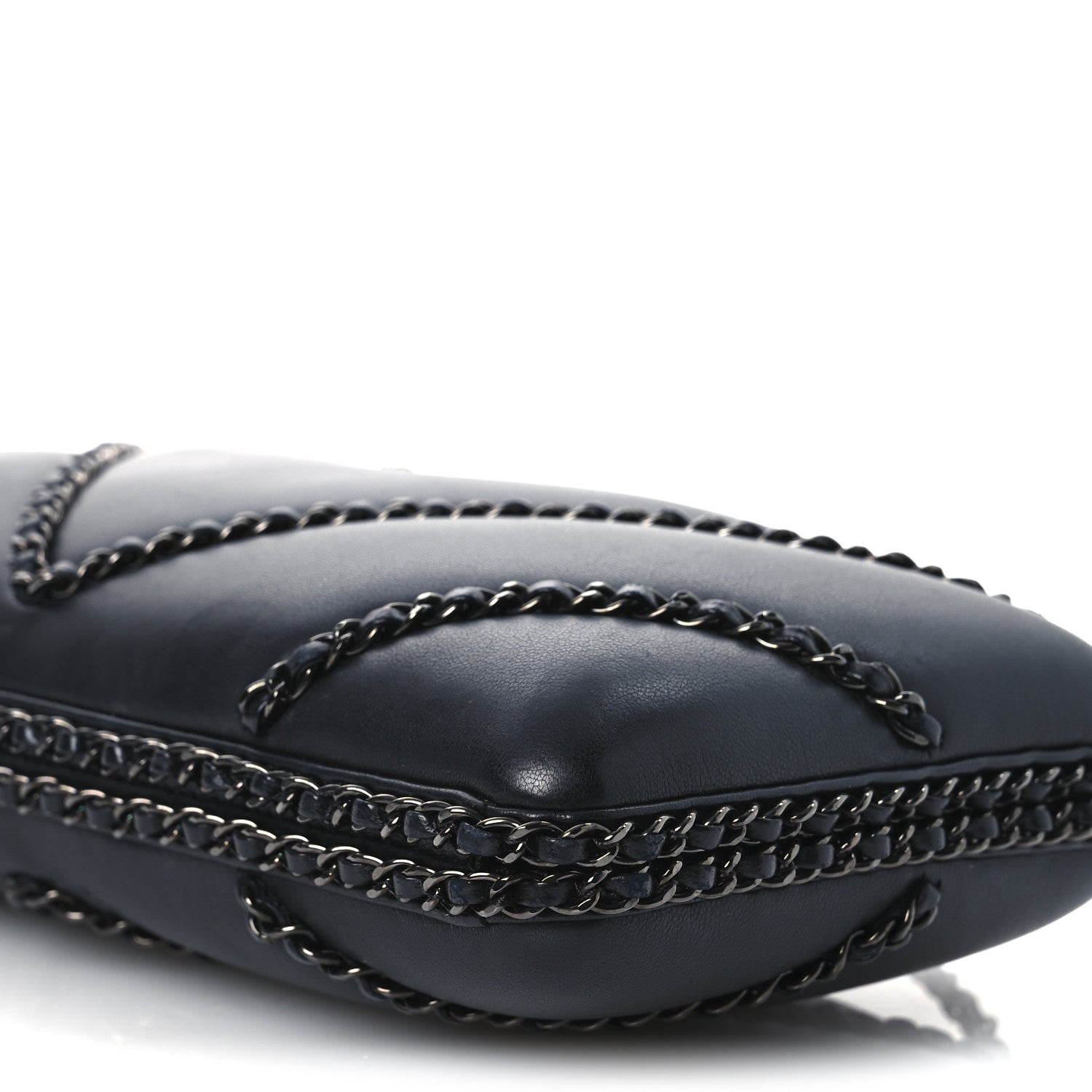 Lambskin Chevron Quilted Chain Around Clutch Black