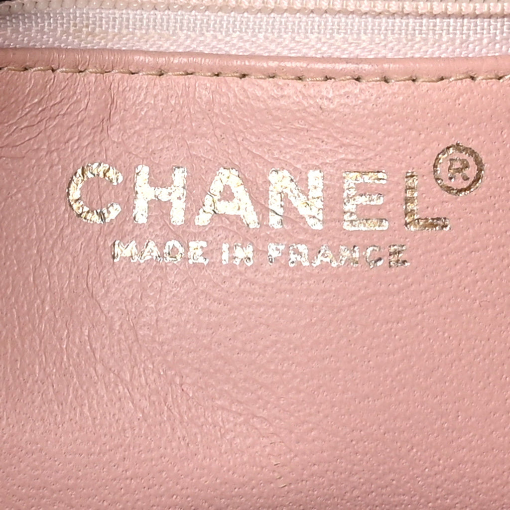 Caviar Quilted Medallion Tote Light Pink