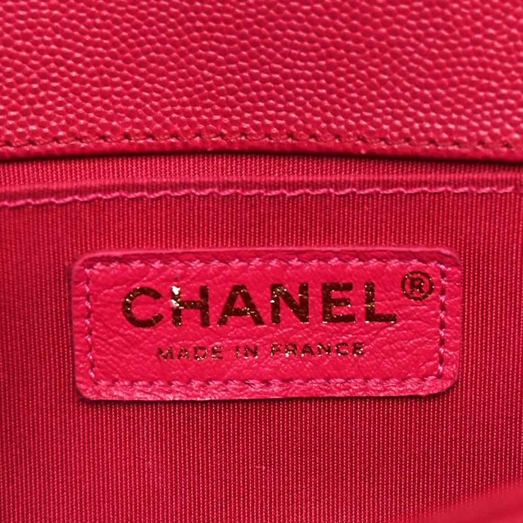 Caviar Quilted Medium Boy Flap Dark Pink
