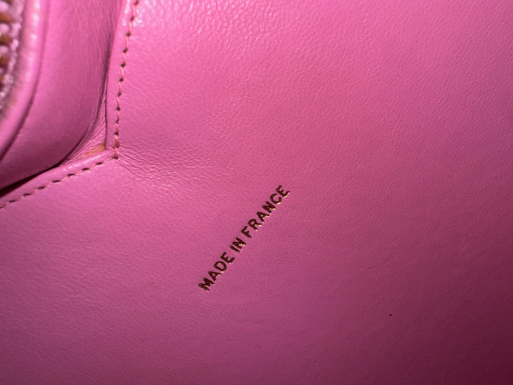 Chanel 1995 Vintage Barbie Pink Heart Vanity Bag
