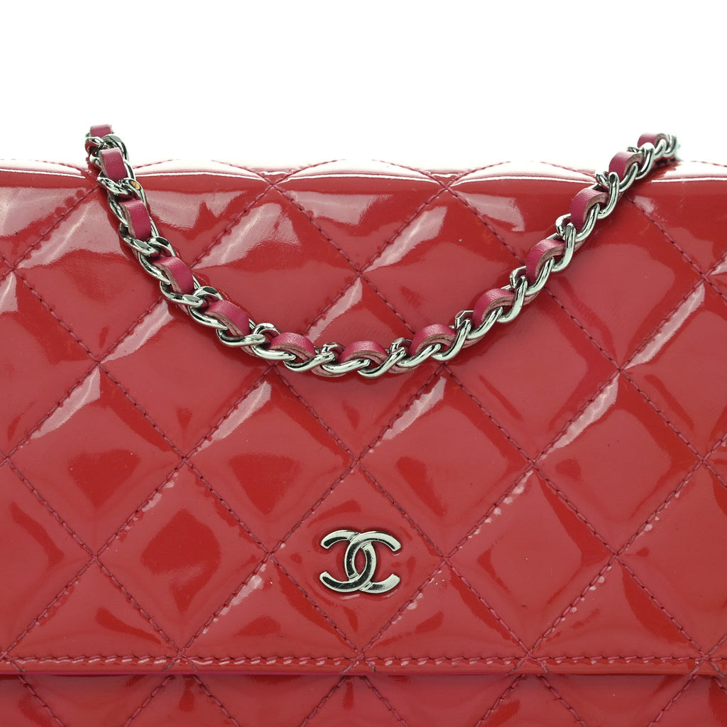 Patent Calfskin Quilted Wallet On Chain WOC Pink