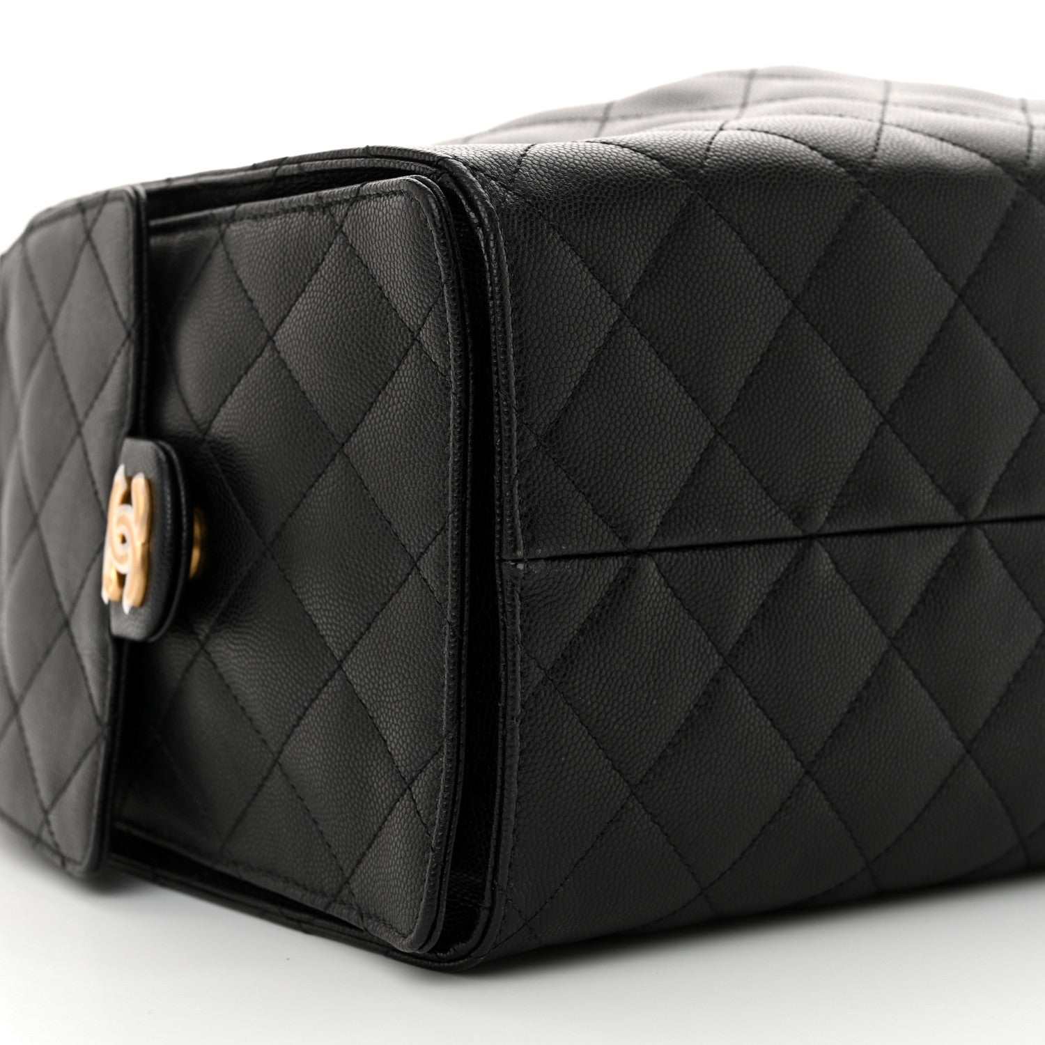 Caviar Quilted Medium Chanel 25 Handbag Black