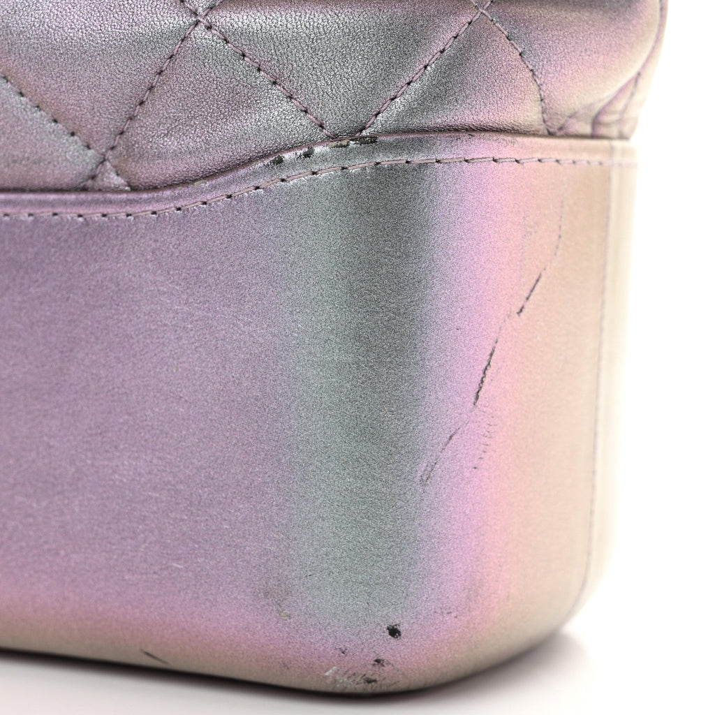 Iridescent Lambskin Calfskin Quilted Medium Gabrielle Hobo Light Purple
