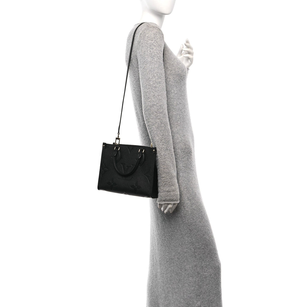 Empreinte Monogram Giant Onthego PM Black