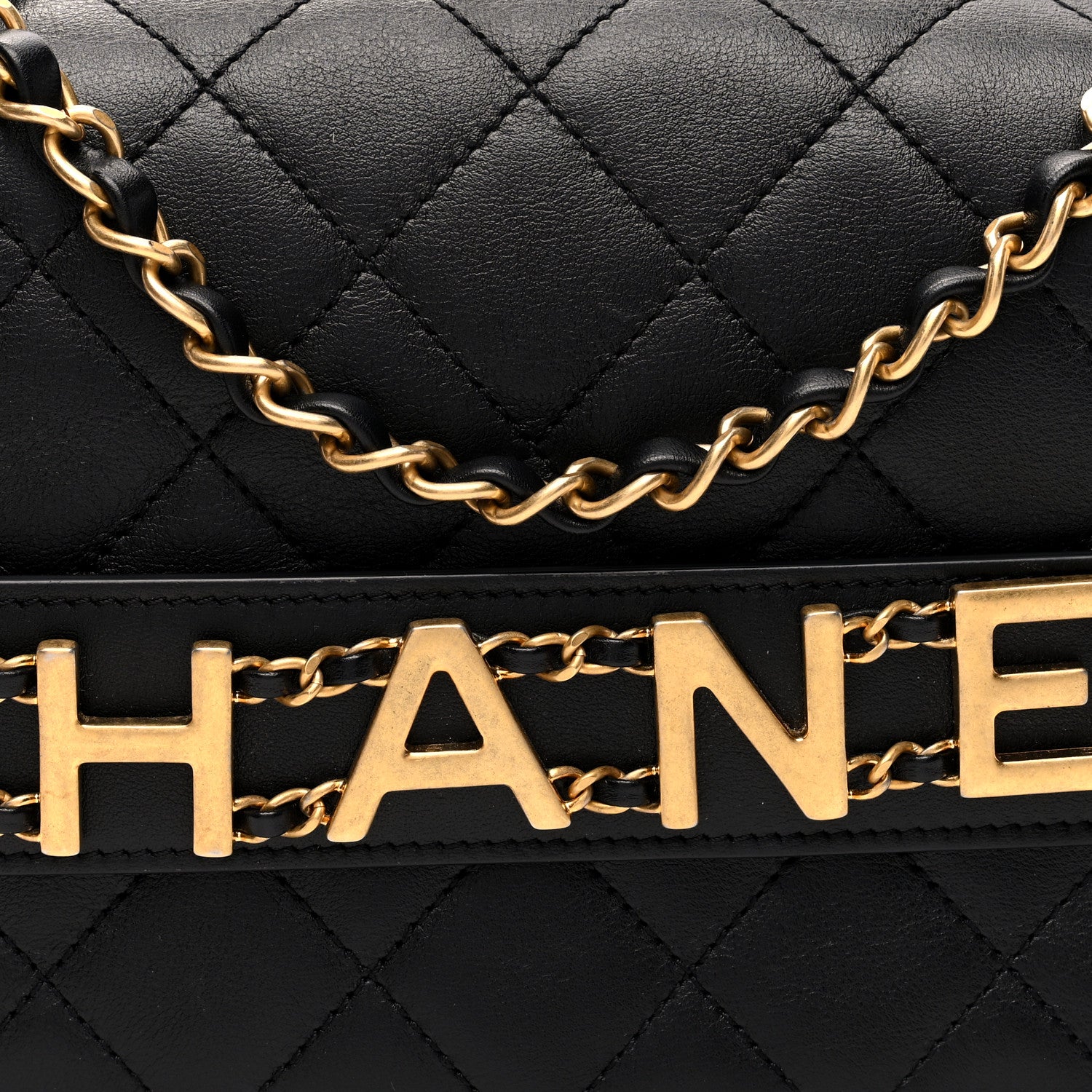 Calfskin Quilted Enchained Flap Black