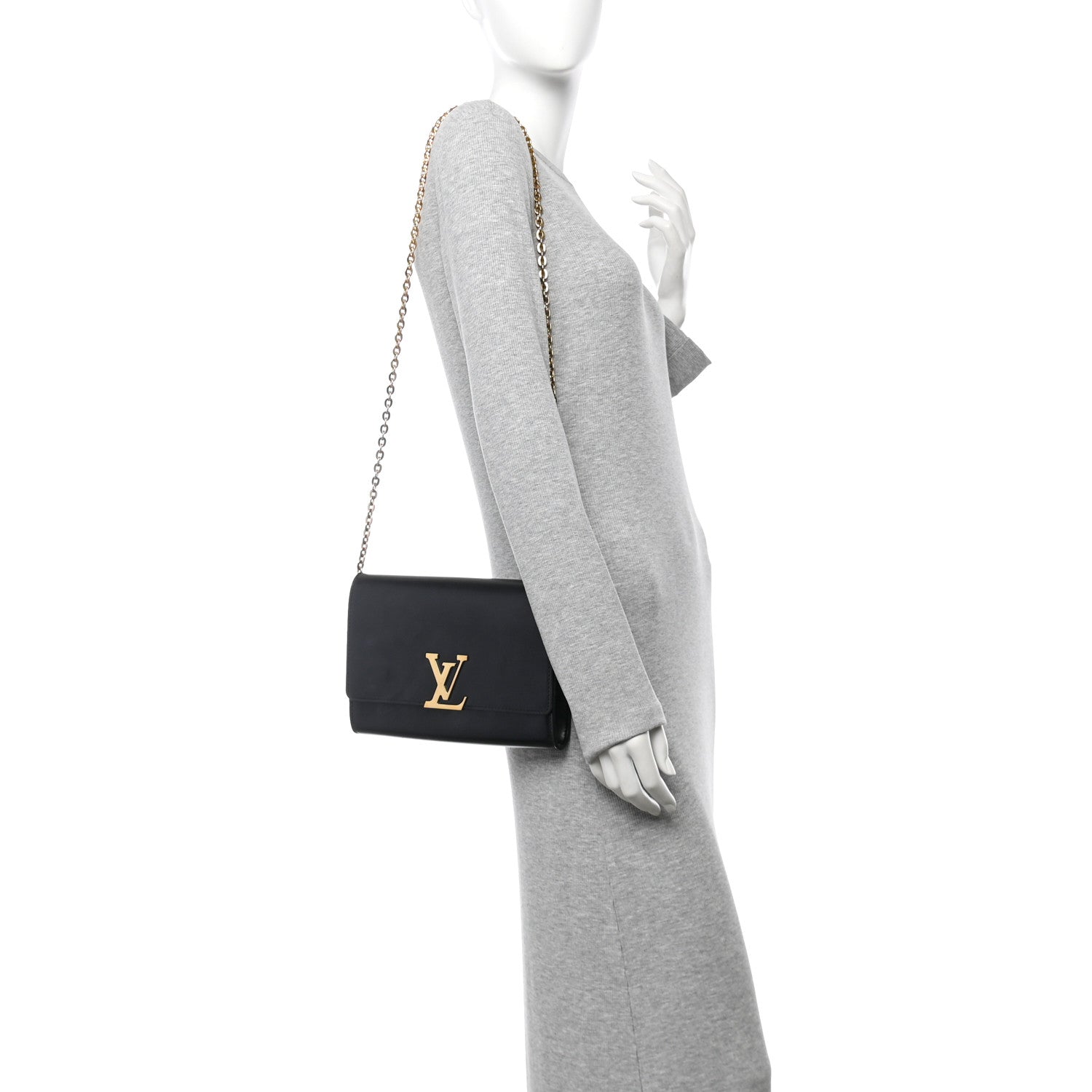 Calfskin Chain Louise GM Black