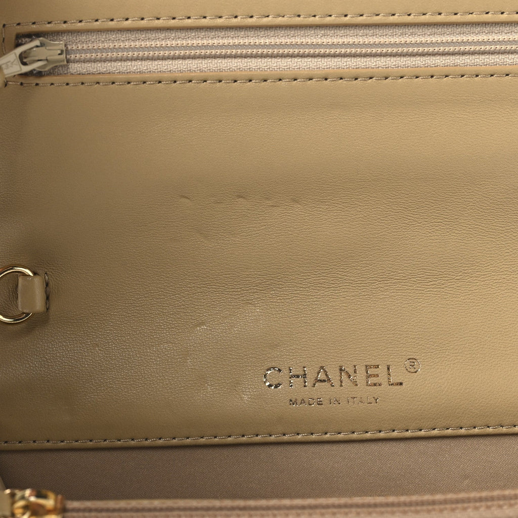 Lambskin Quilted Golden Class Wallet on Chain WOC Beige