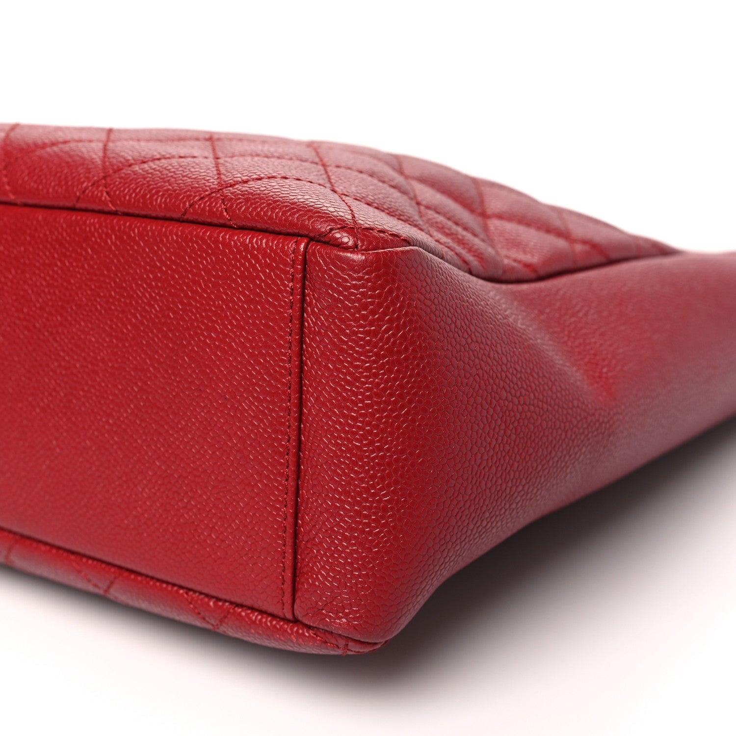 Caviar Quilted Vertical Grand Shopping Tote GST Red