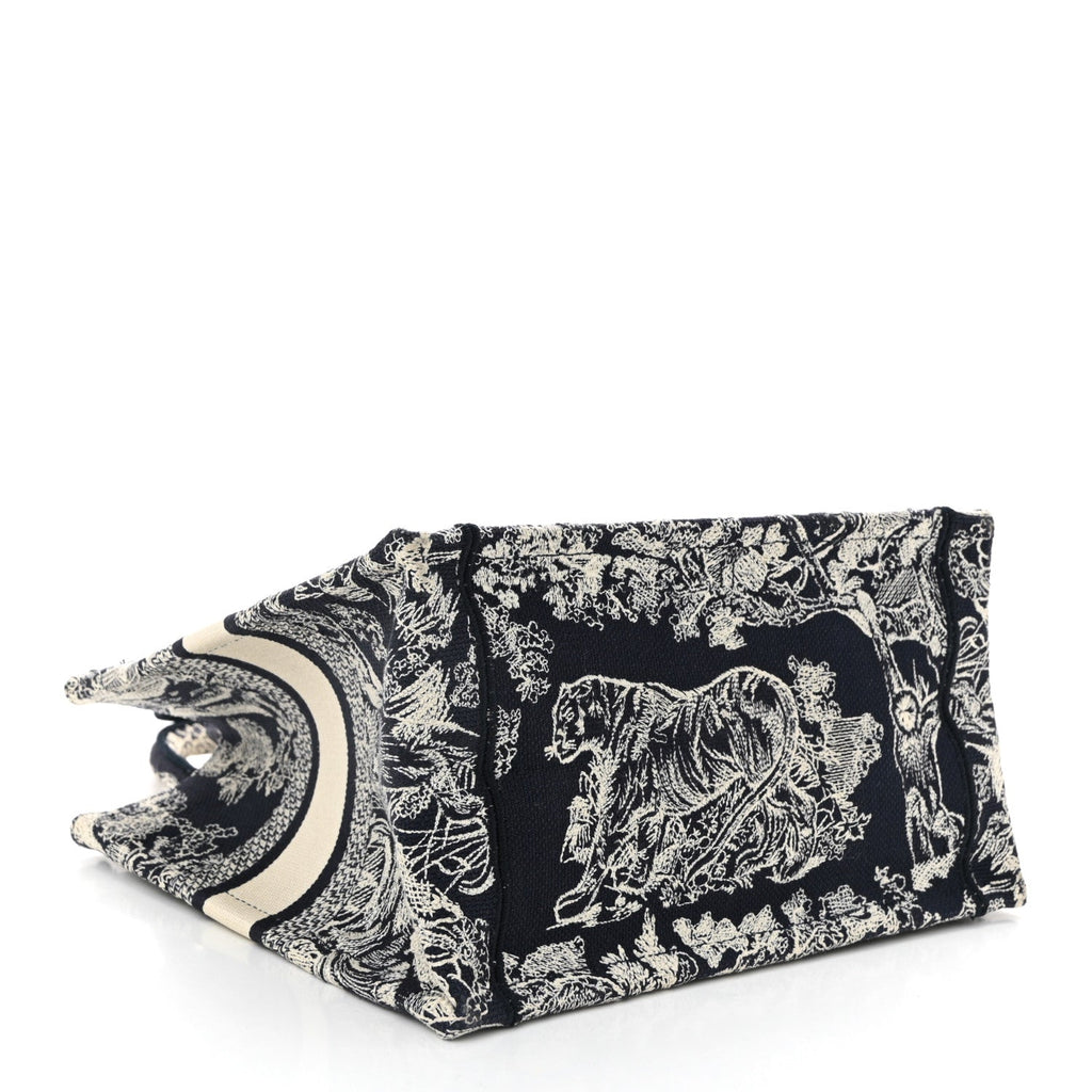 Canvas Embroidered Small Dioriviera Toile De Jouy Book Tote Blue