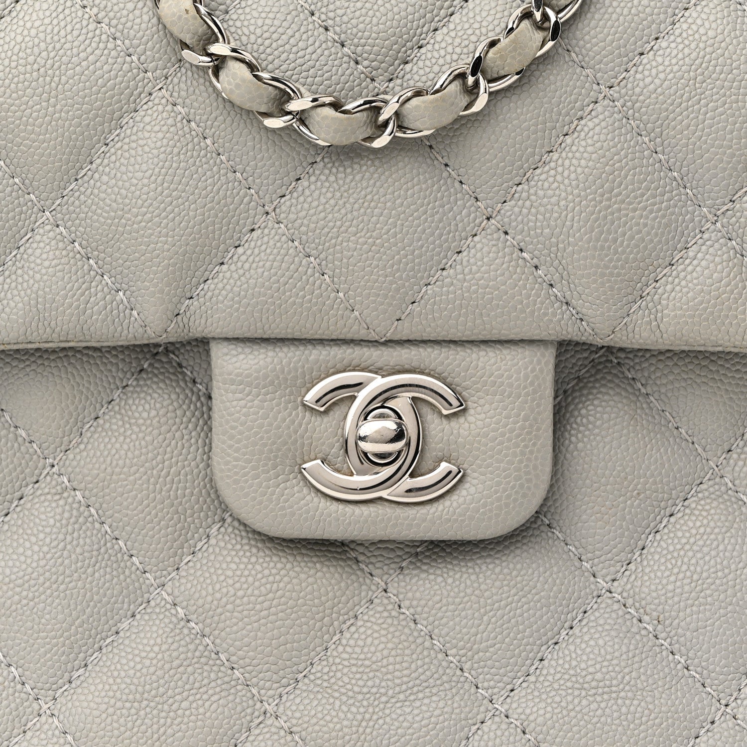 Caviar Quilted Medium Urban Companion Flap Grey