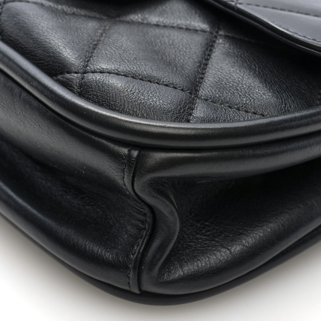 Lambskin Quilted Mini Chain Flap Messenger Bag Black
