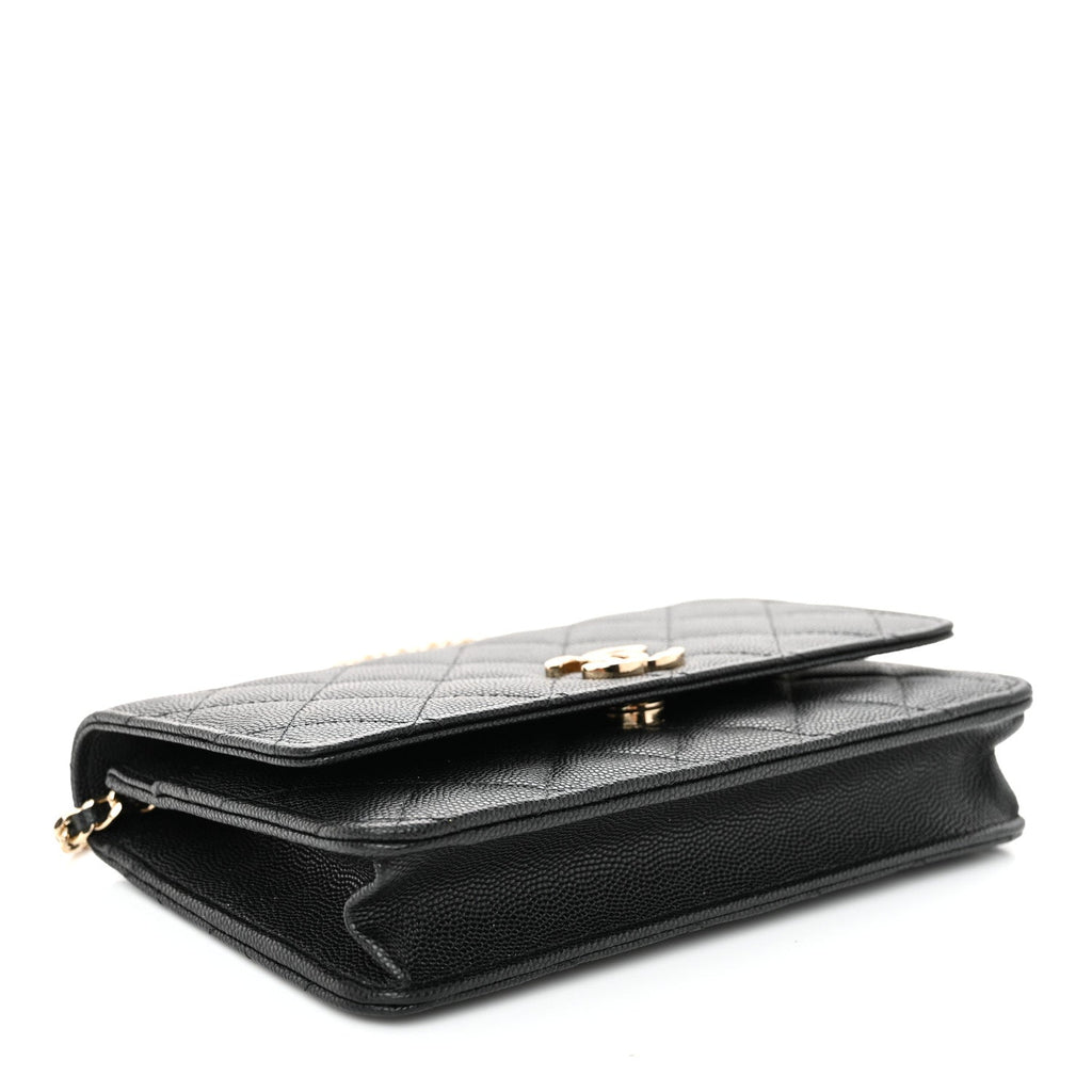 Caviar Quilted Striated CC Wallet On Chain WOC Black