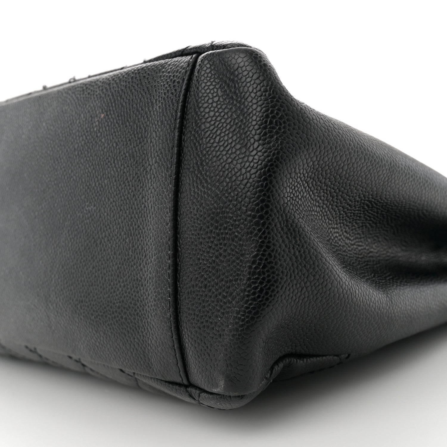 Caviar Quilted Grand Shopping Tote GST Black