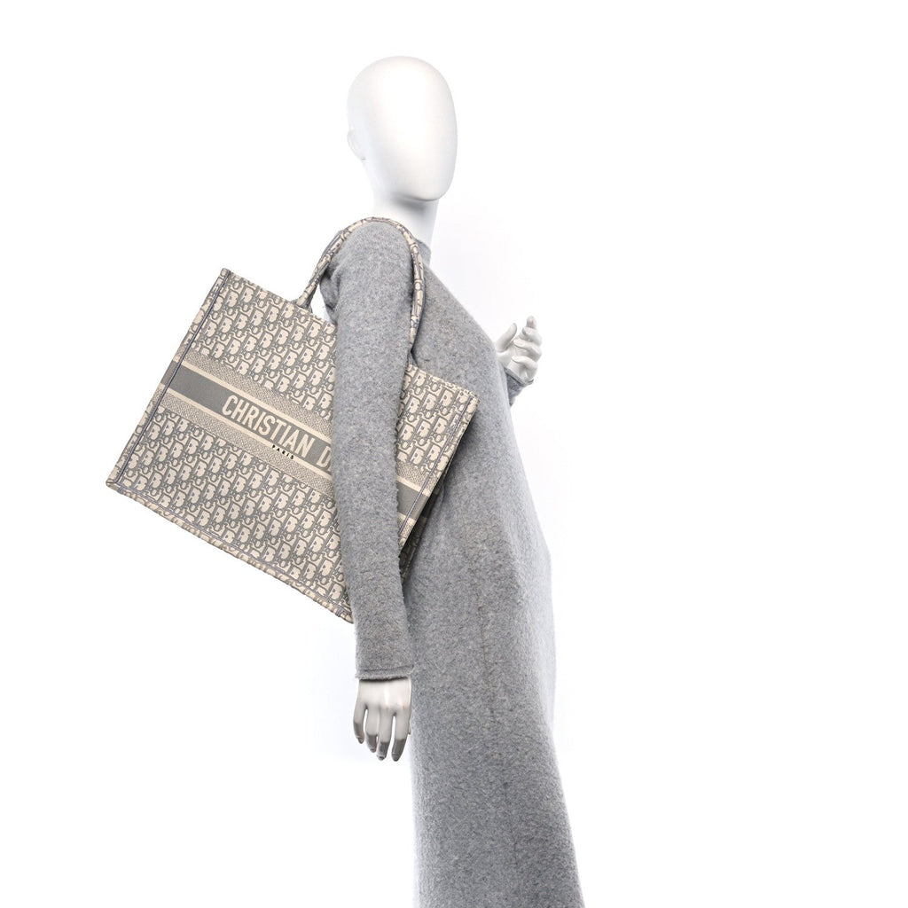 Oblique Large Book Tote Grey