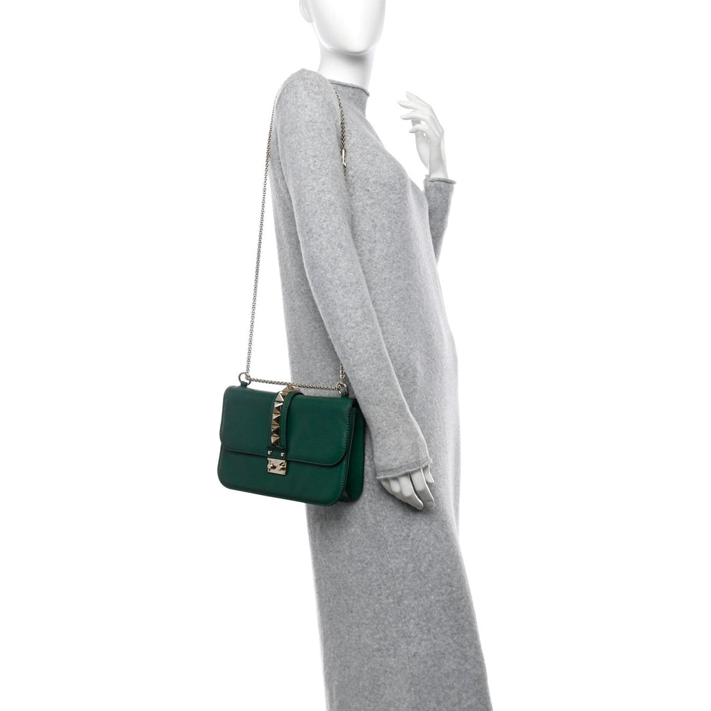 Vitello Medium Glam Lock Rockstud Flap Smeraldo