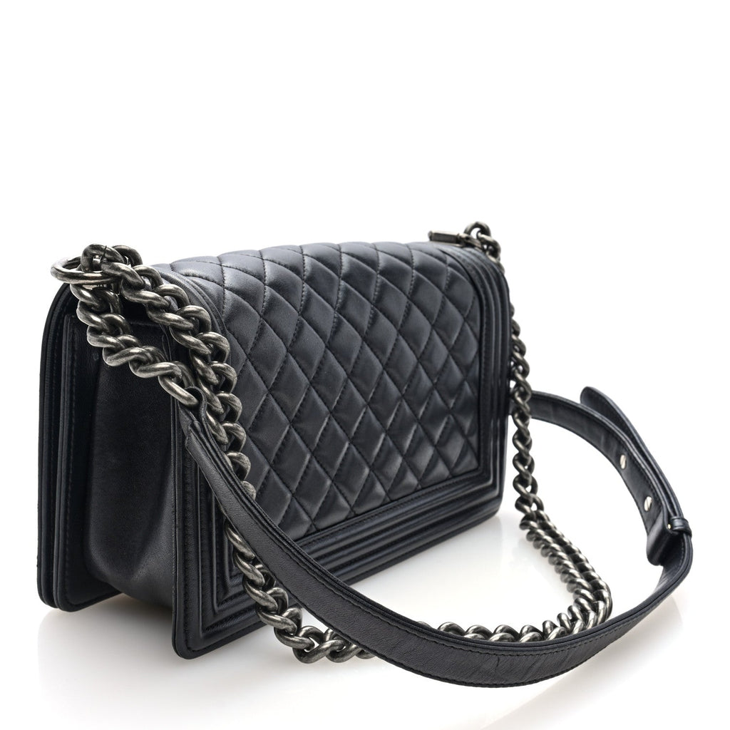 Lambskin Quilted Medium Boy Flap Black