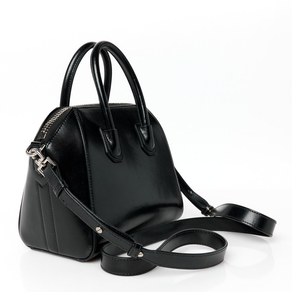 Shiny Lord Calfskin Mini Antigona Black