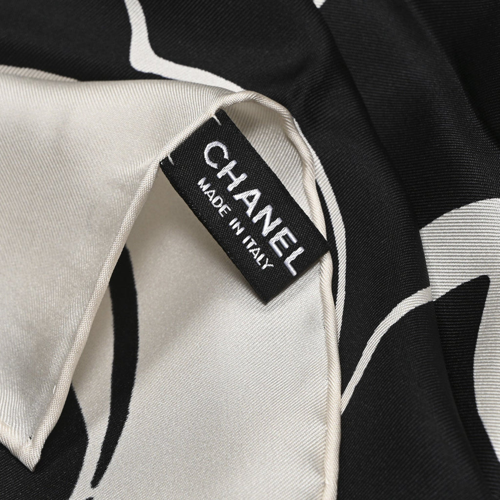 Silk CC Camellia Scarf Black White