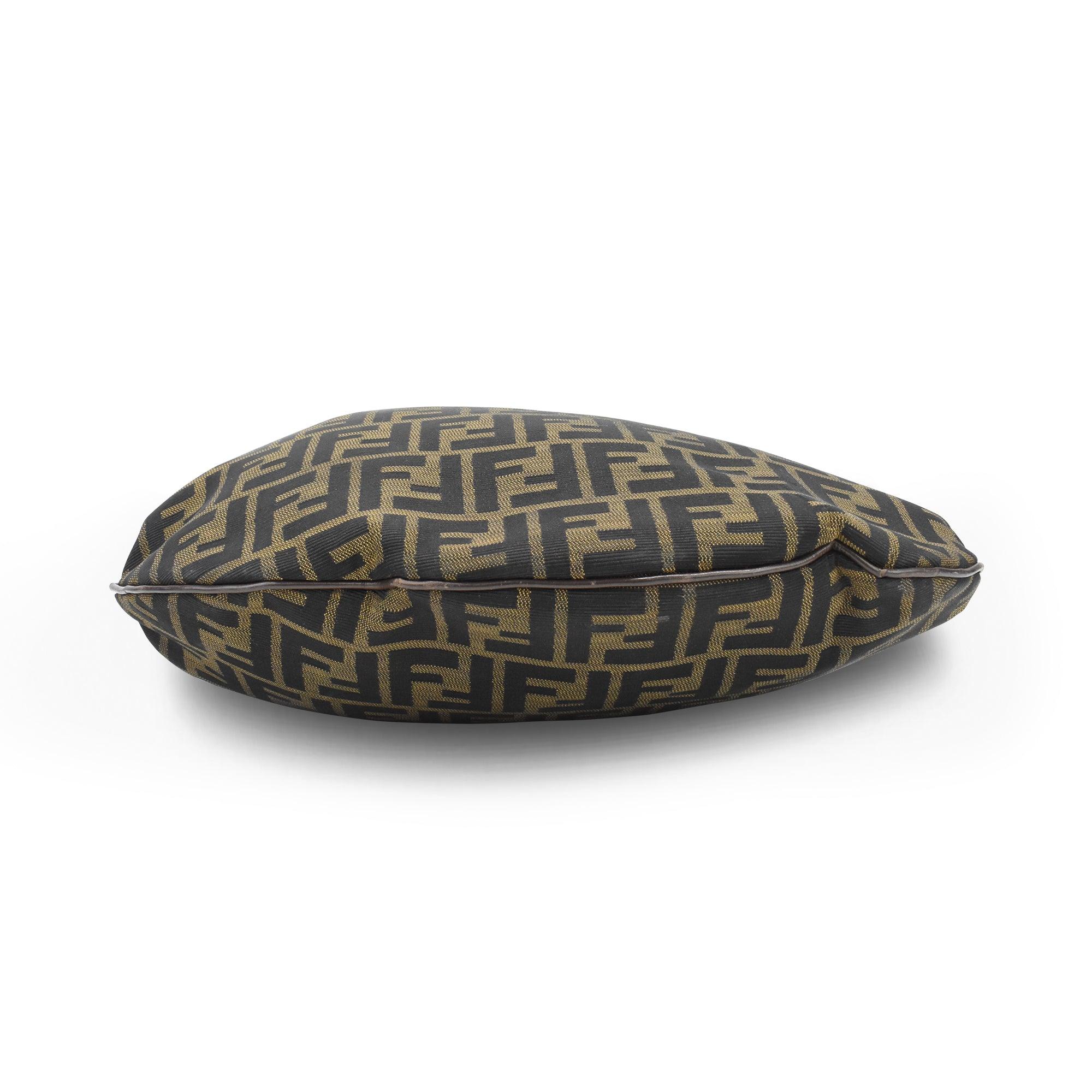 Fendi 'Oyster' Bag