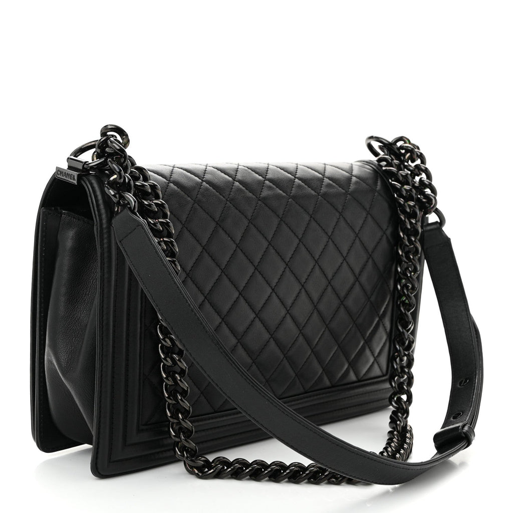 Calfskin Quilted New Medium Boy Flap So Black