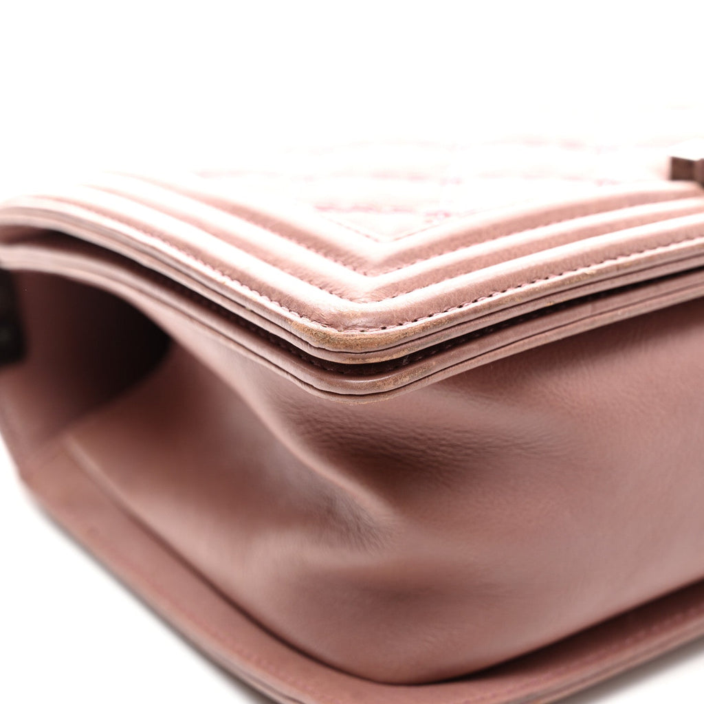 Calfskin Quilted Double Stitch Medium Boy Flap Pink