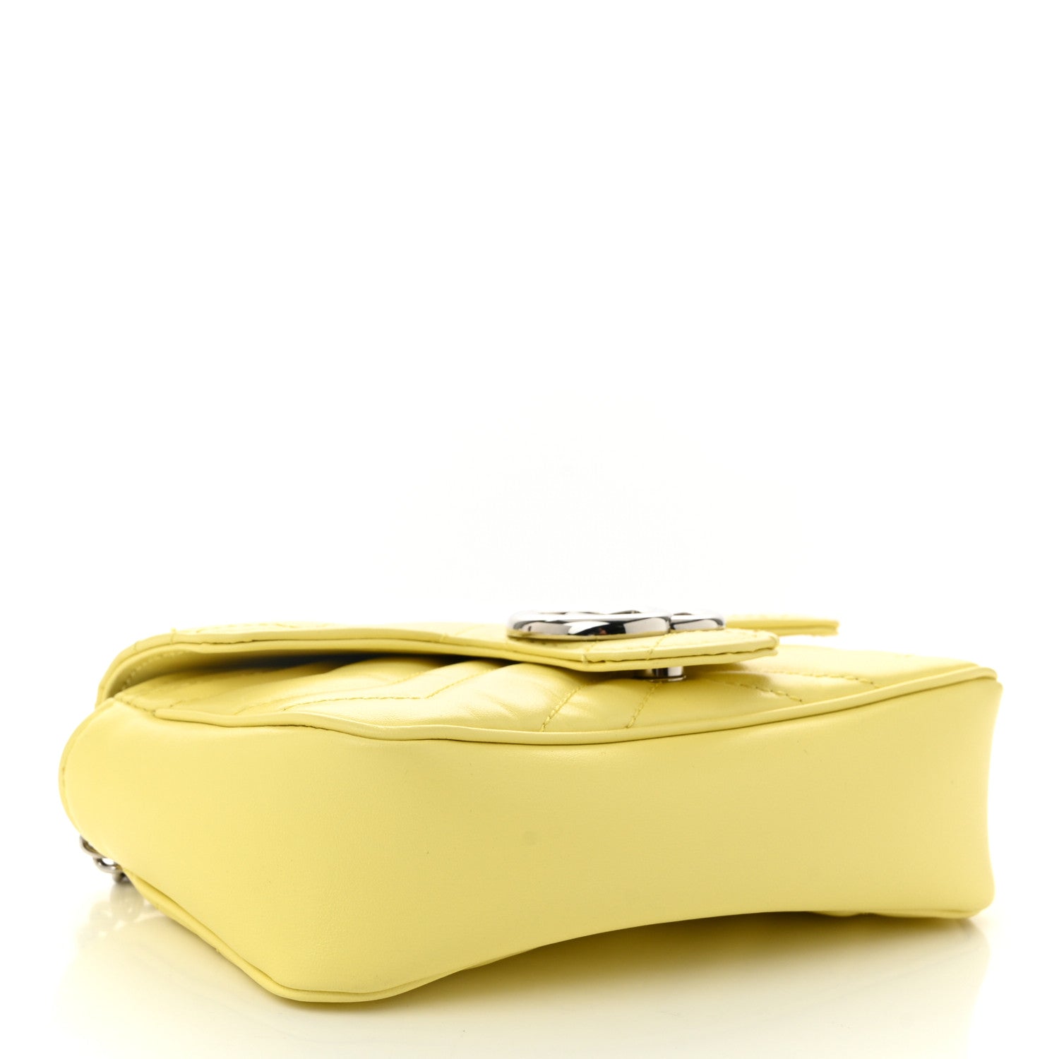 Calfskin Matelasse Super Mini GG Marmont Shoulder Bag Banana