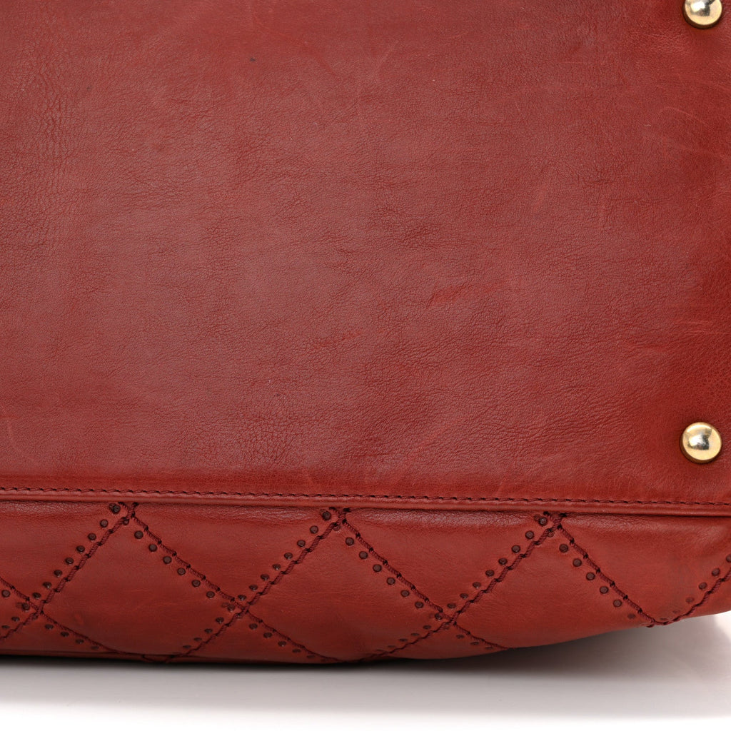 Calfskin Quilted Medium Retro Chain Tote Red
