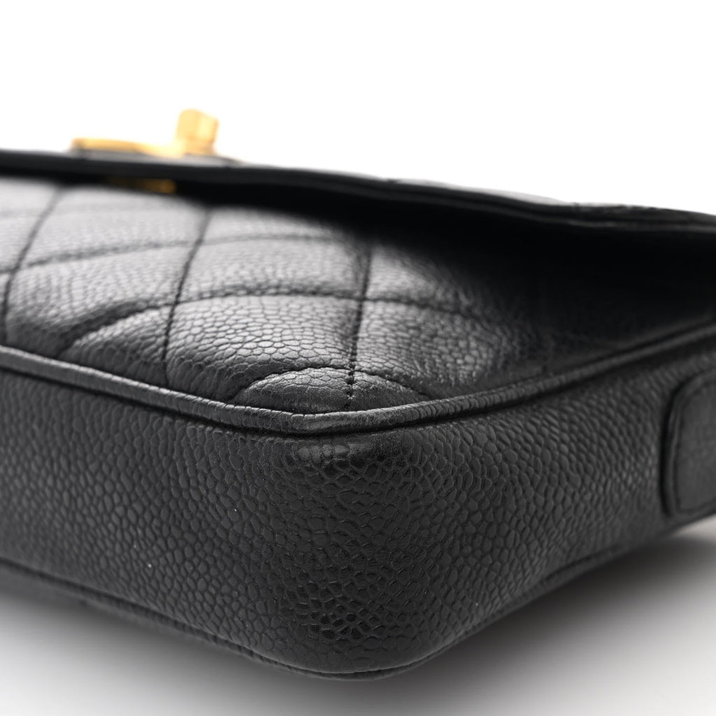 Caviar Quilted East West CC Flap Black
