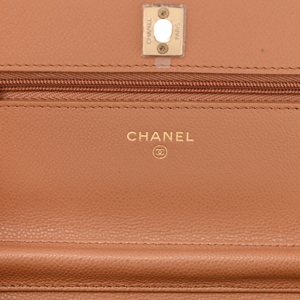 Caviar Quilted CC Turnlock Wallet On Chain WOC Brown
