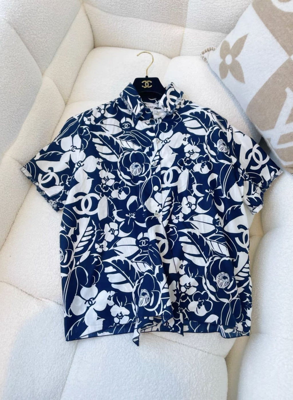 Chanel coco limited blue and white camellia shirt