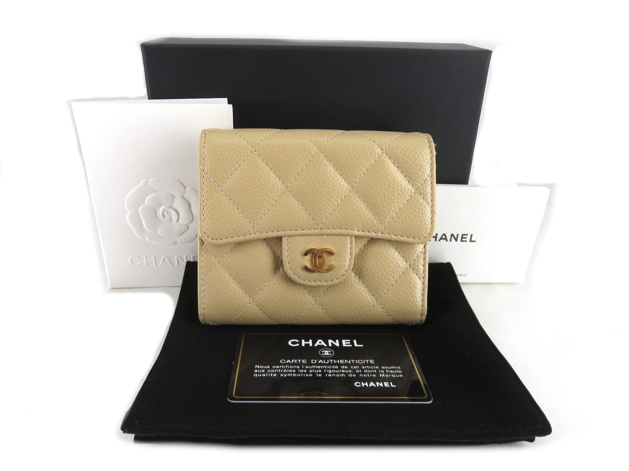 Chanel 21-Year-Old Milk Tea Gold Buckle Caviar Cowhide Classic Three-Fold Short Clip