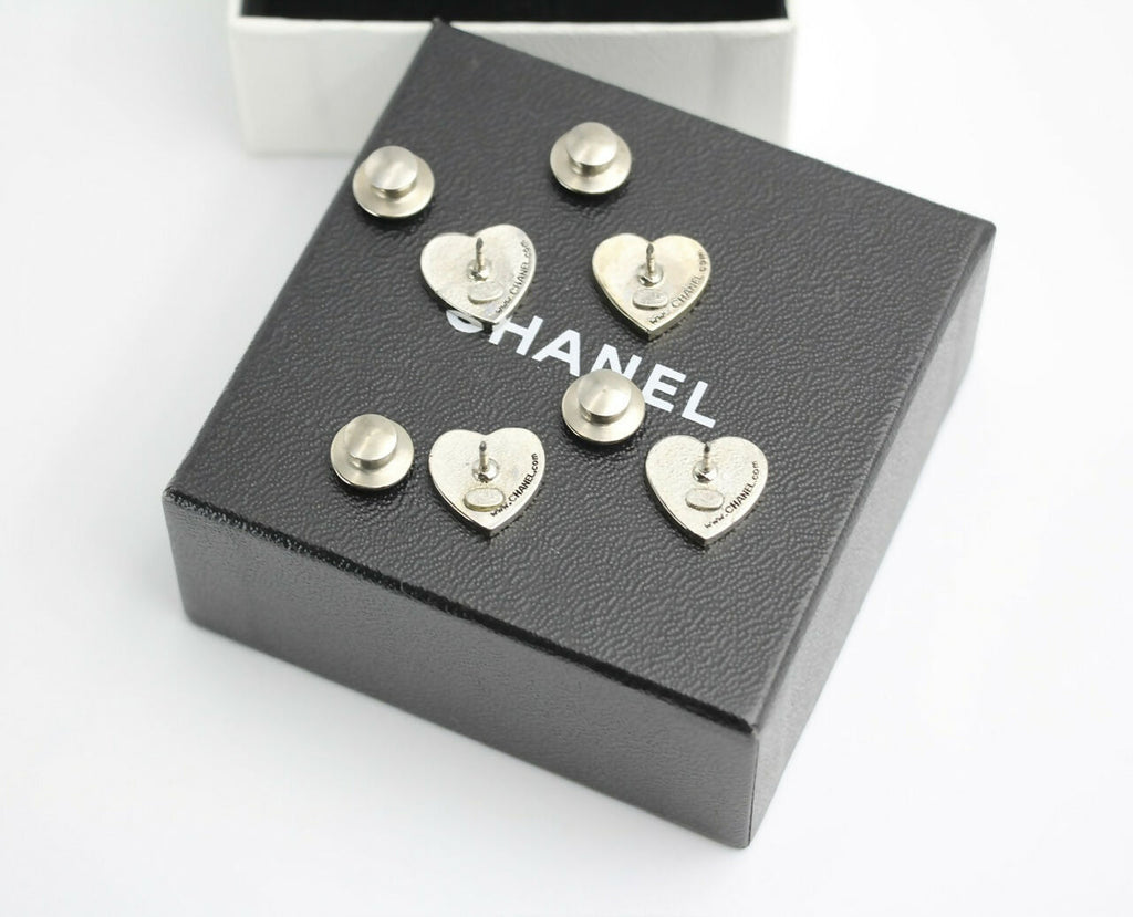 Chanel Vintage 03A Metal American Style Heart Brooch