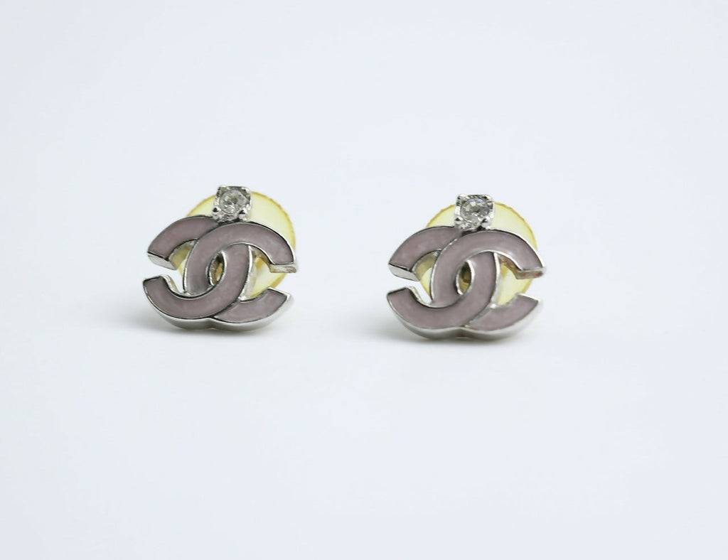 Chanel Vintage 04P Rhinestone Matte Purple Silver CC Clip-on Earrings