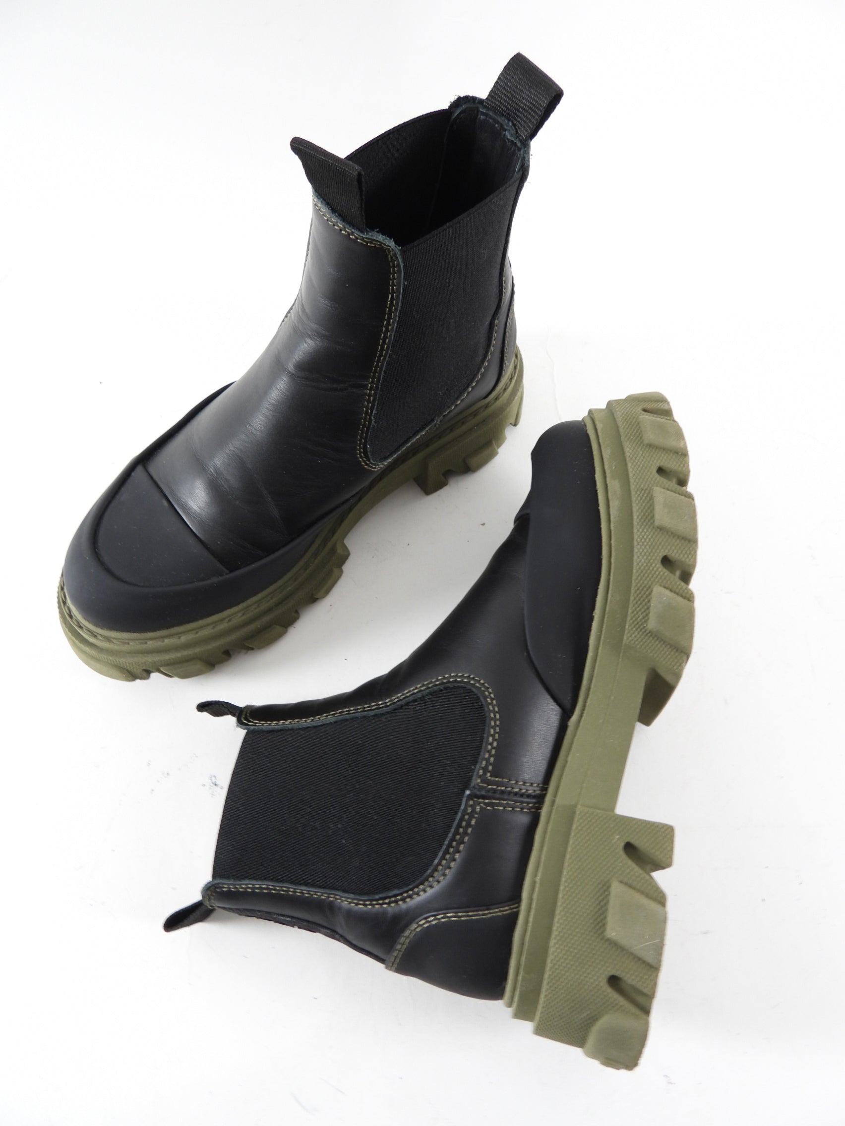 Ganni Black Leather and Green Track Sole Ankle Boots - 36