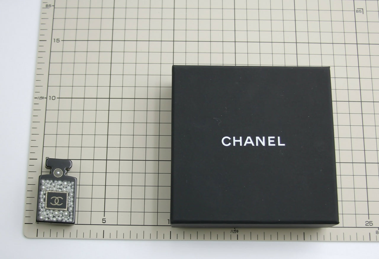 Chanel D18B Black Resin Bubble Perfume Bottle Brooch