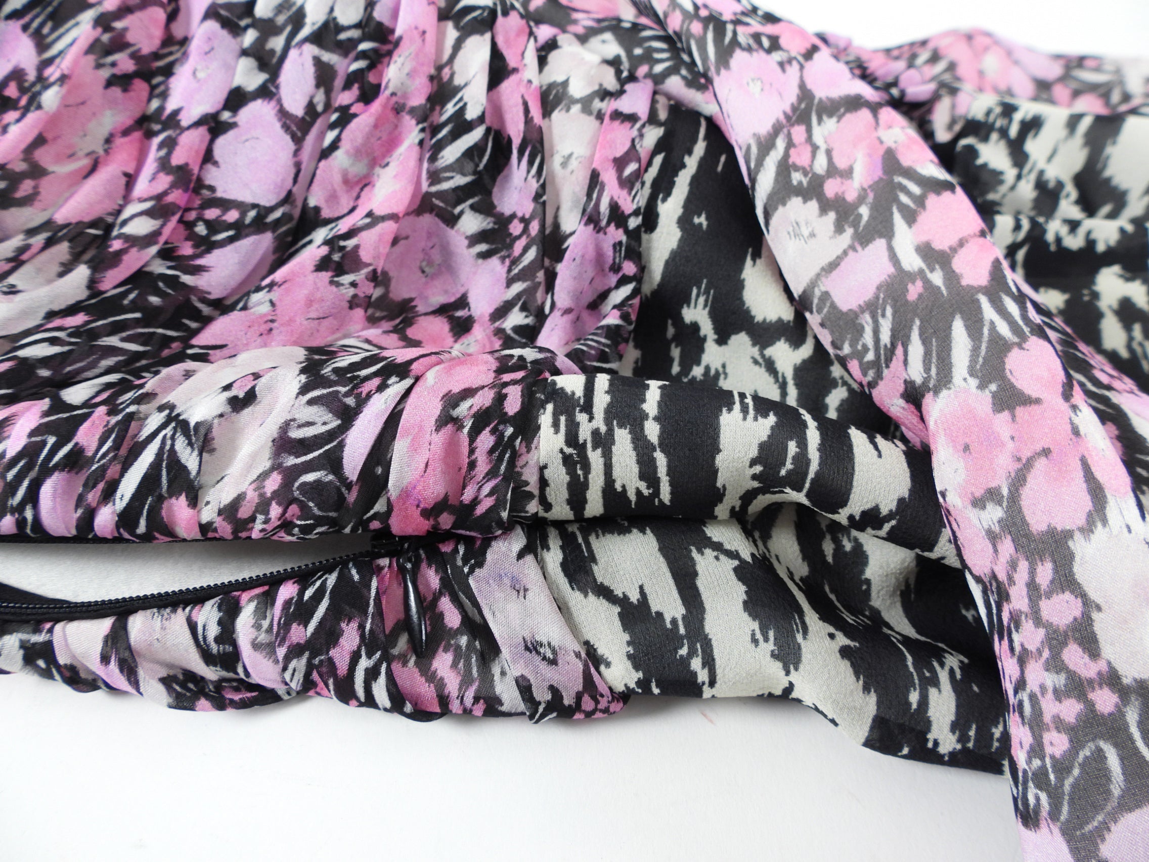 Giambattista Valli Pink and Black Floral Puff Sleeve Silk Dress - IT38 / USA 2