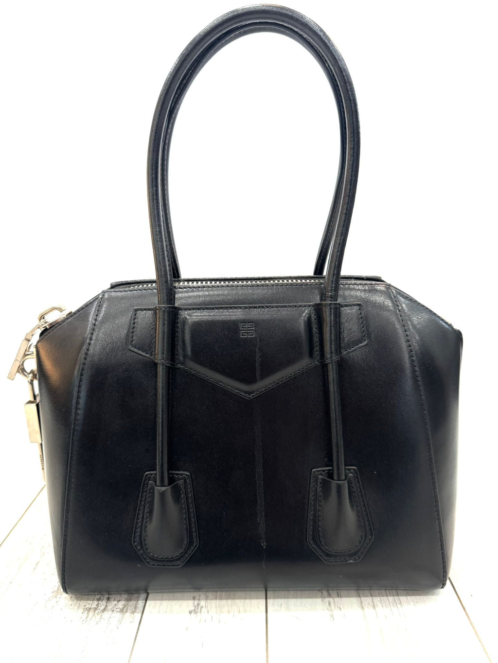 GIVENCHY ANTIGONA TOP HANDLE BAG MEDIUM