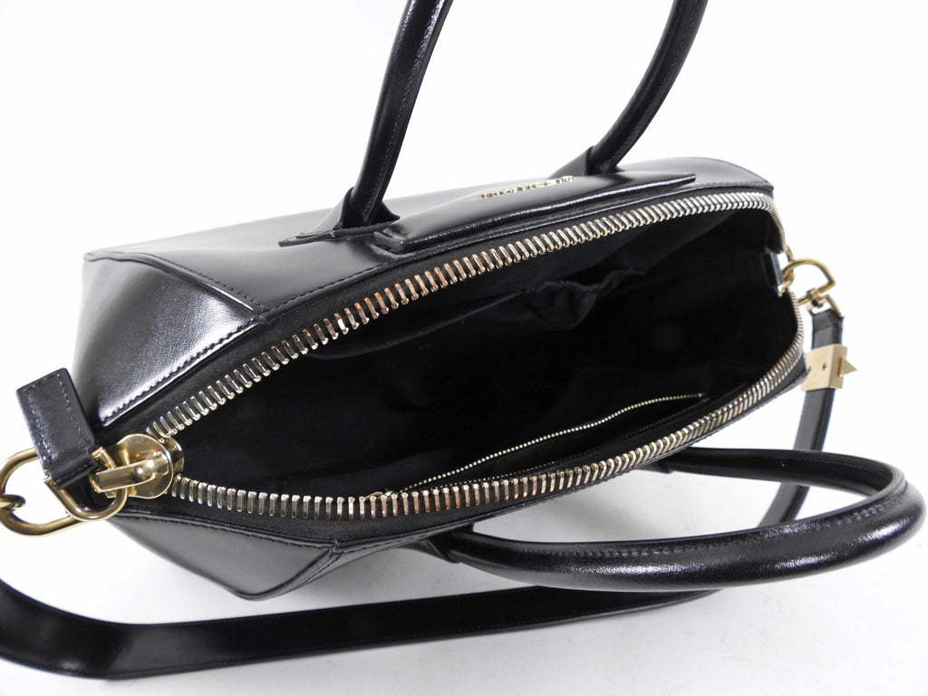 Givenchy Black Antigona Medium Smooth Leather Bag