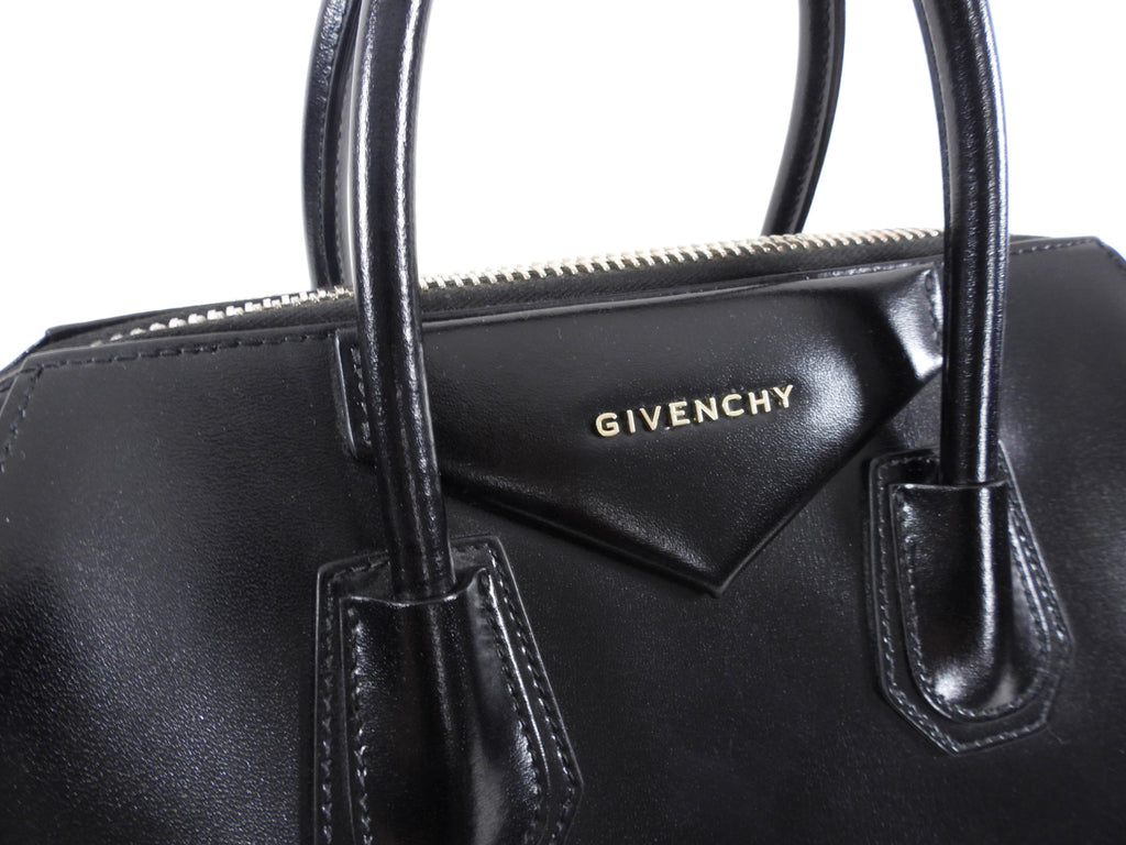 Givenchy Black Antigona Medium Smooth Leather Bag