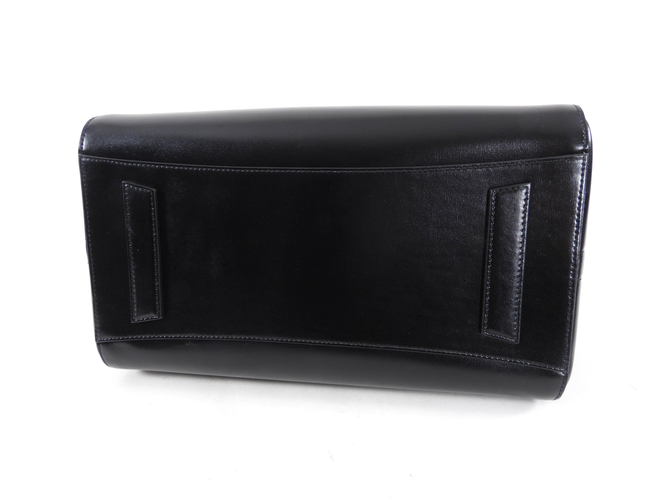 Givenchy Black Antigona Medium Smooth Leather Bag