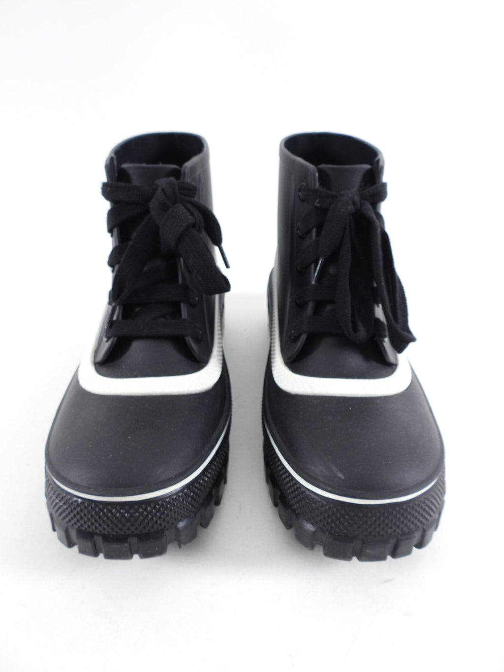 Givenchy Black and White Low Lace Up Rainboots - USA 7