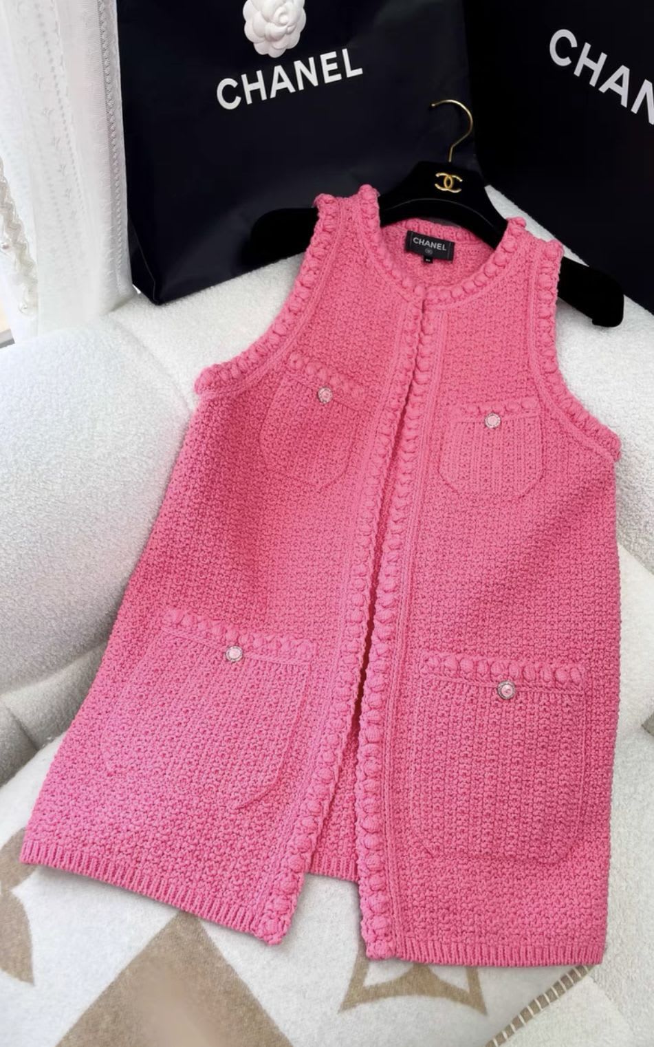 Chanel 22S pink knitted long vest
