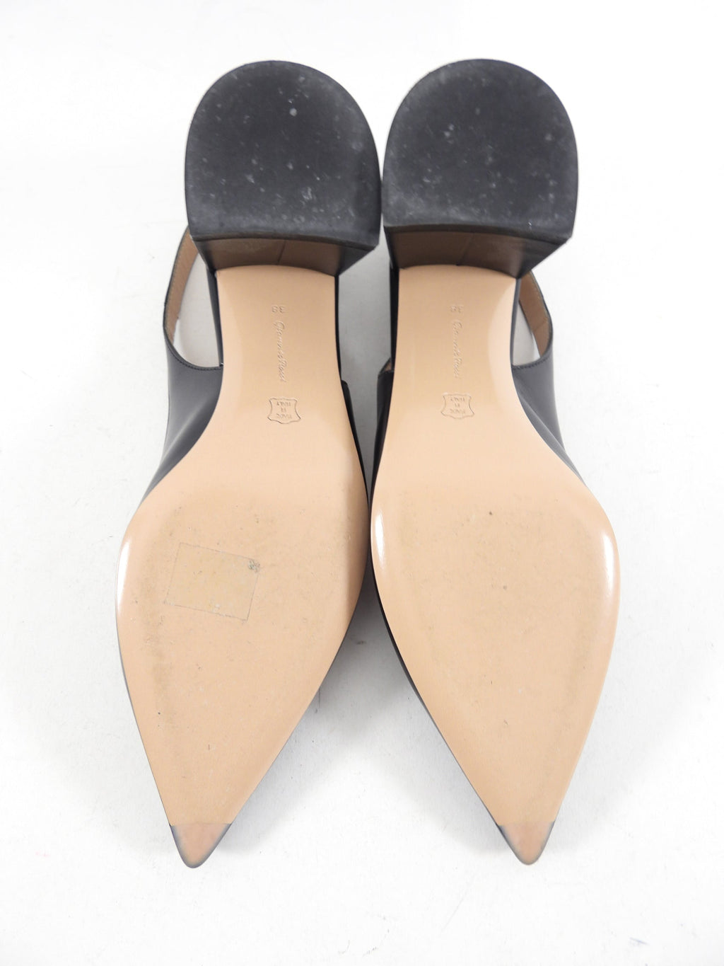 Gianvito Rossi Black Leather Block Heel Slingback Pumps - 38
