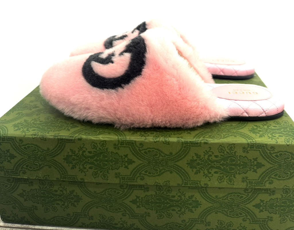 GUCCI GG LOGO SLIPPERS